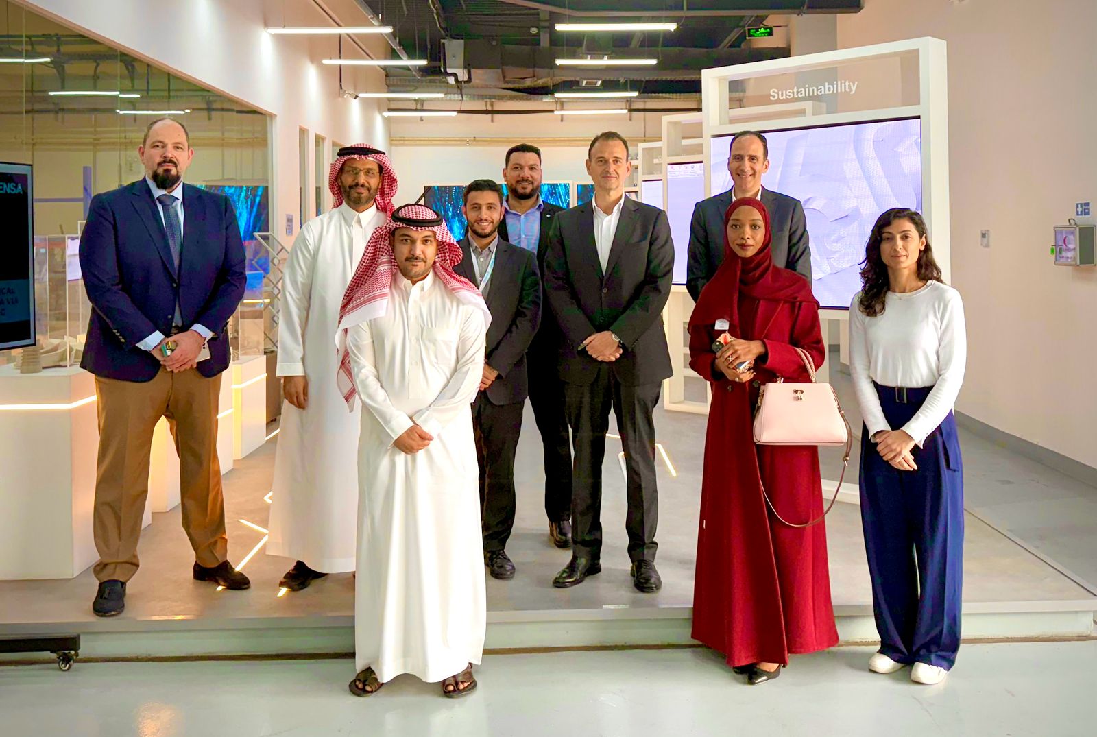 شركة إيمنسا تستقبل وفدًا إعلاميًا للاطلاع على أحدث تقنيات التصنيع في مصنعها بالدمام